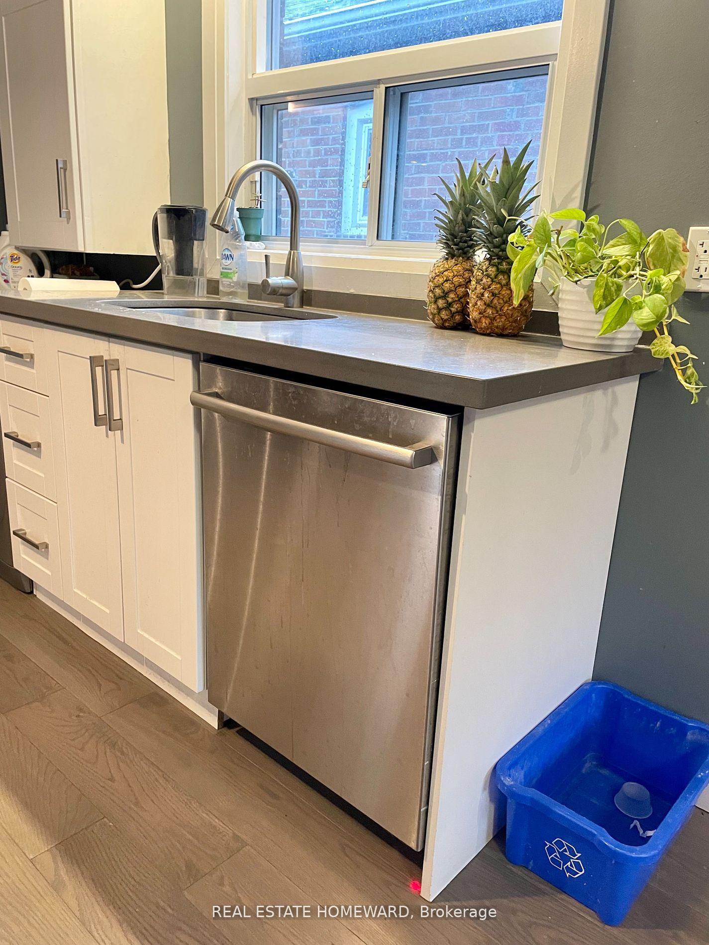 Photo 5 of 14 Hertle Avenue, Toronto, South Riverdale — HOMEH