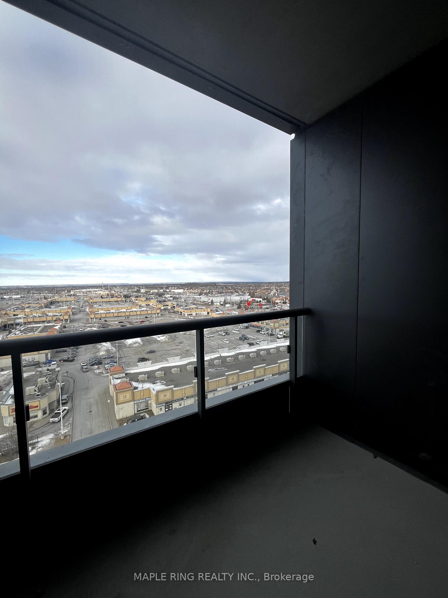Photo 12 of Unit 1112, 10 Abeja Street, Vaughan, Concord — HOMEH