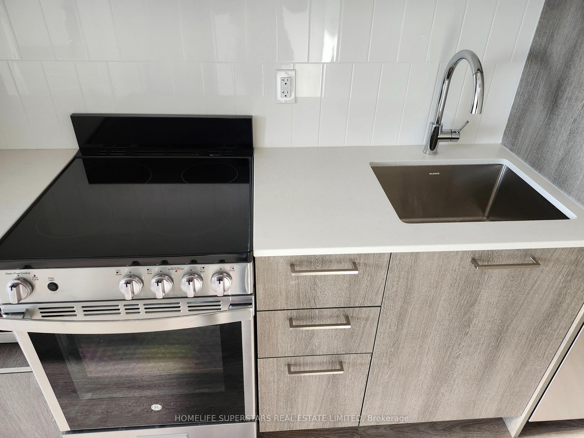 Photo 15 of Unit 2609, 195 Commerce Street, Vaughan, Vaughan Corporate Centre — HOMEH