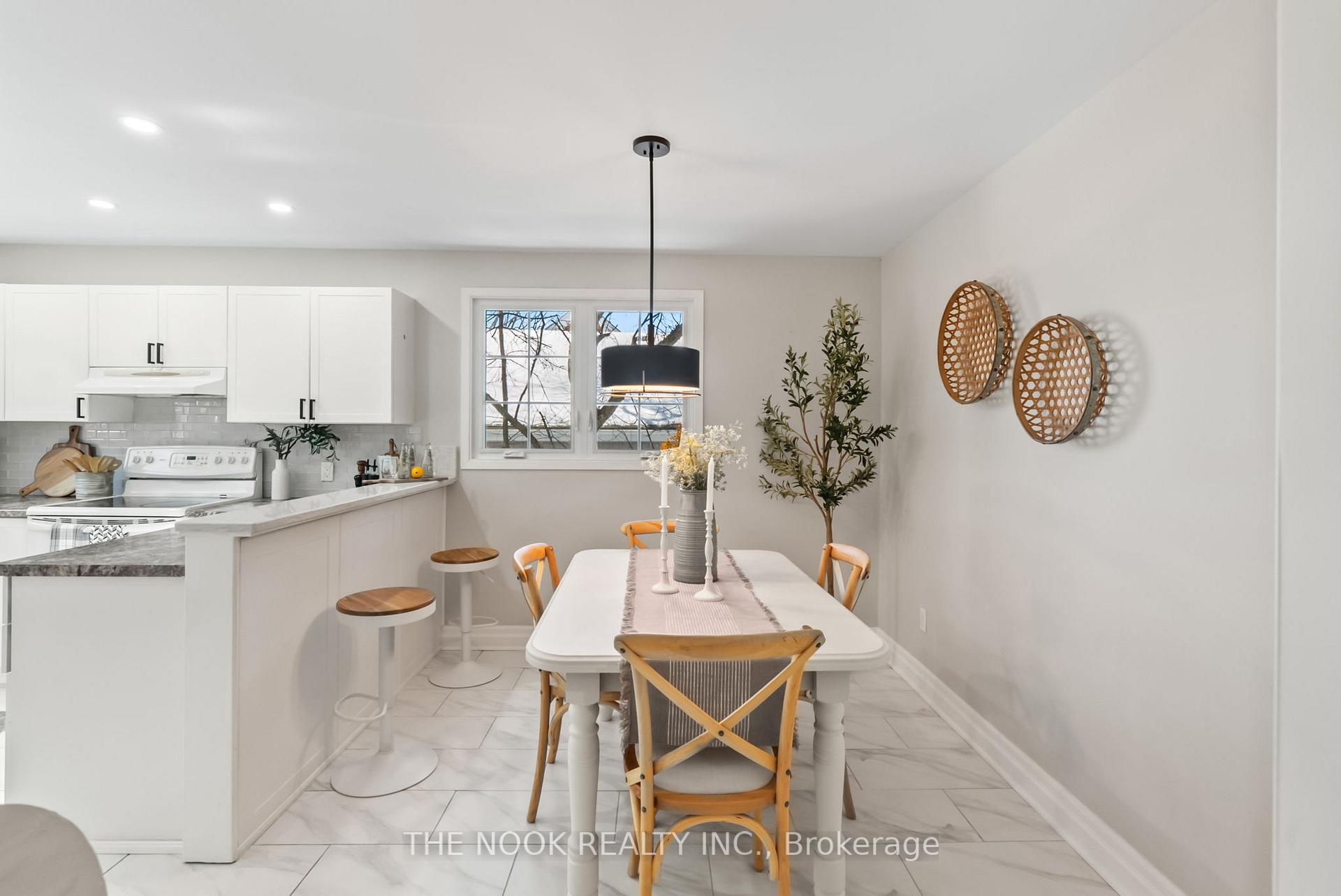 Photo 7 of 51 James Street E, Clarington, Newcastle — HOMEH