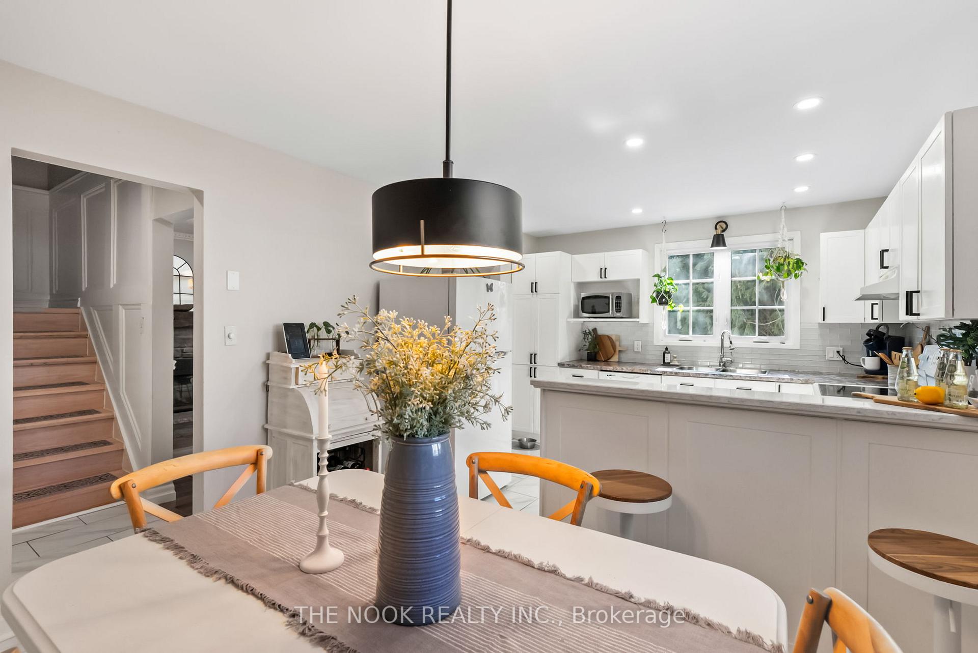 Photo 8 of 51 James Street E, Clarington, Newcastle — HOMEH
