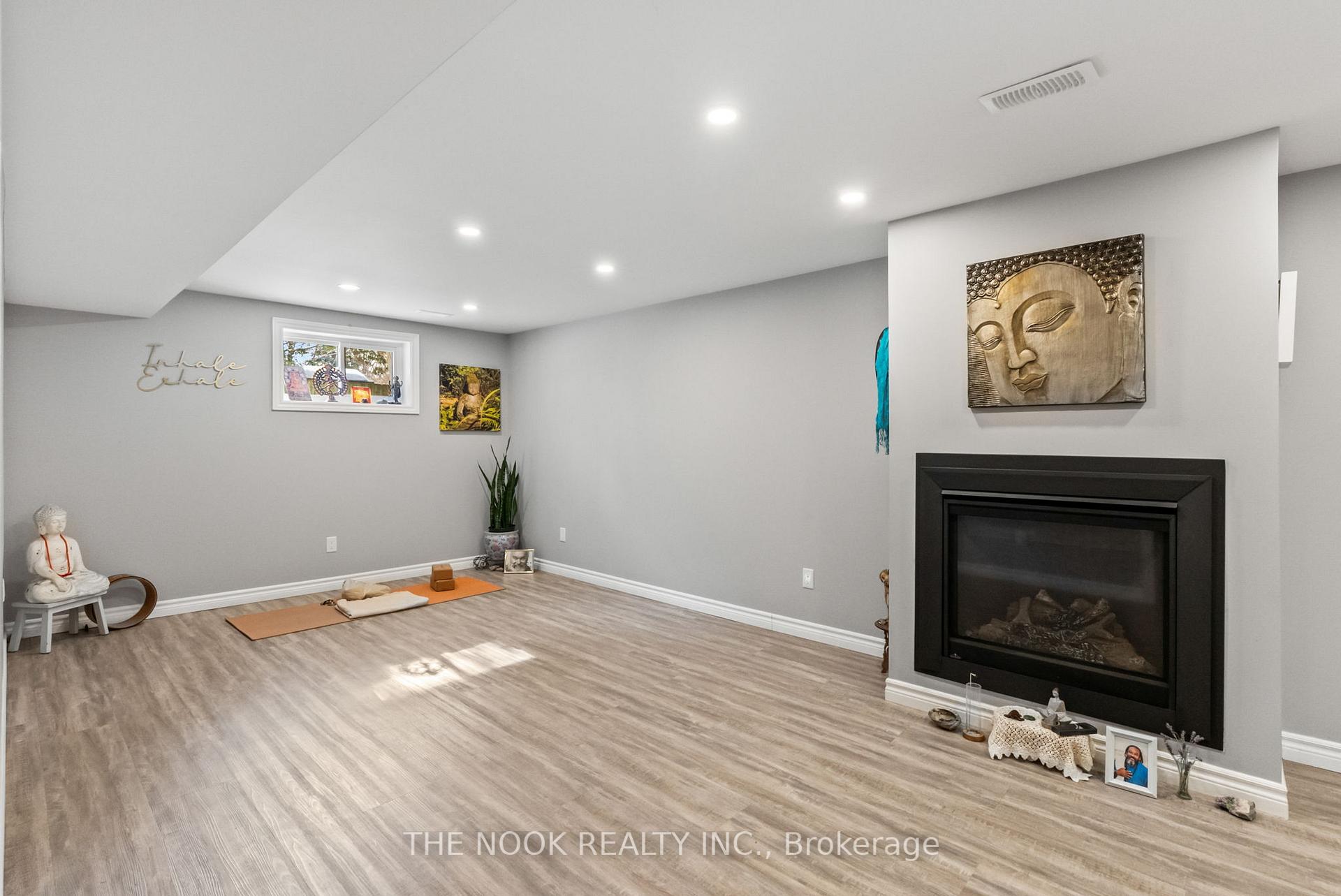 Photo 27 of 51 James Street E, Clarington, Newcastle — HOMEH