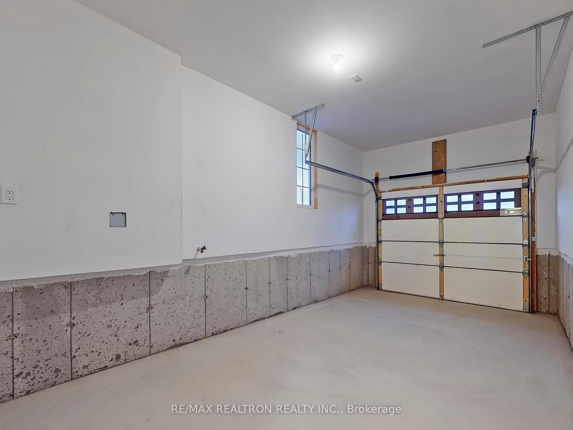 Photo 42 of 89 Picardy Drive, Hamilton, Stoney Creek Mountain — HOMEH