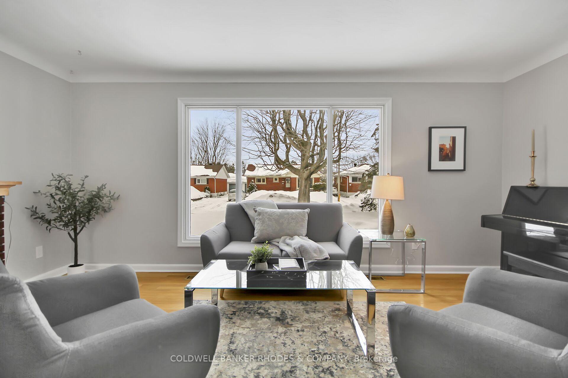 Photo 4 of 1248 Sherman Drive, Ottawa, Bel Air Heights — HOMEH