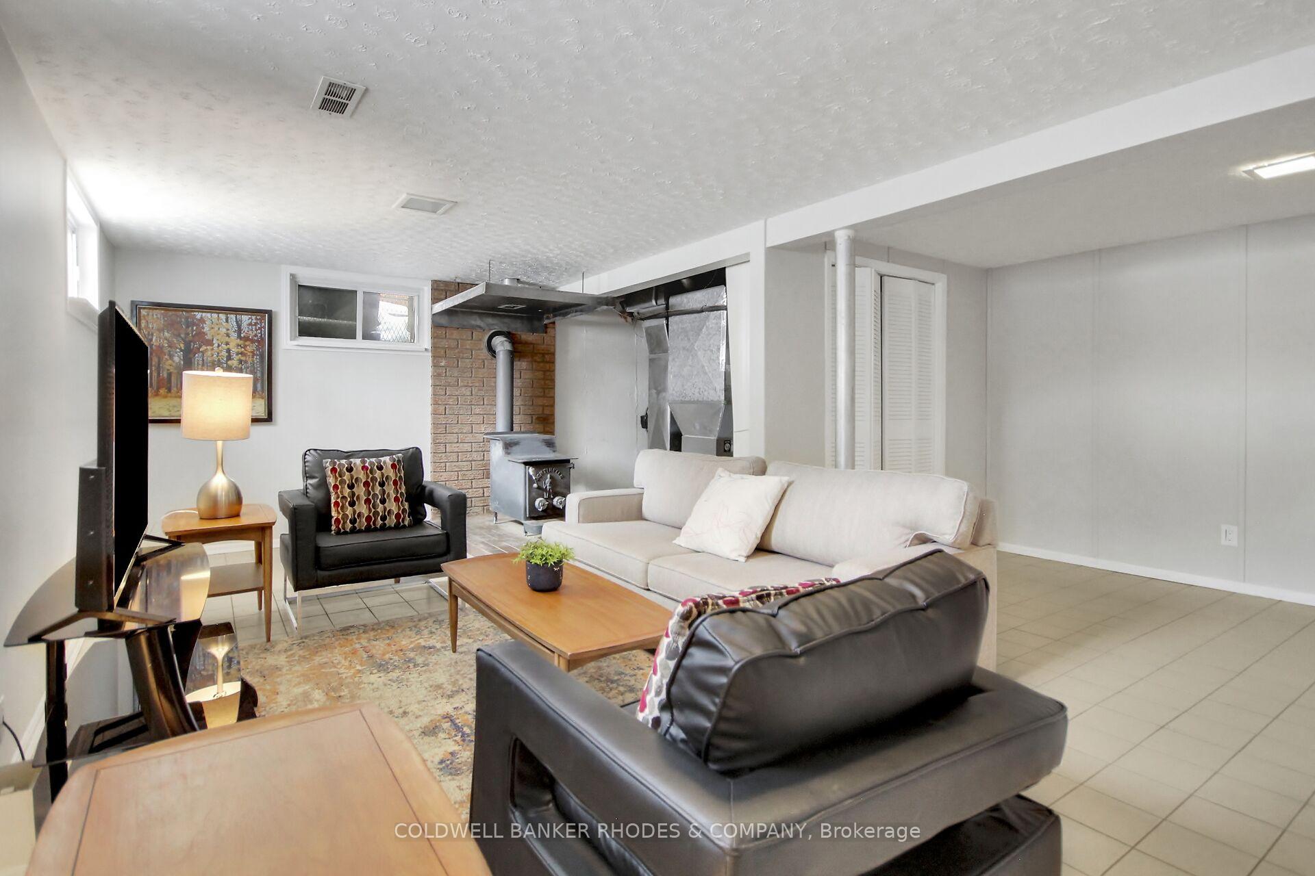 Photo 33 of 1248 Sherman Drive, Ottawa, Bel Air Heights — HOMEH