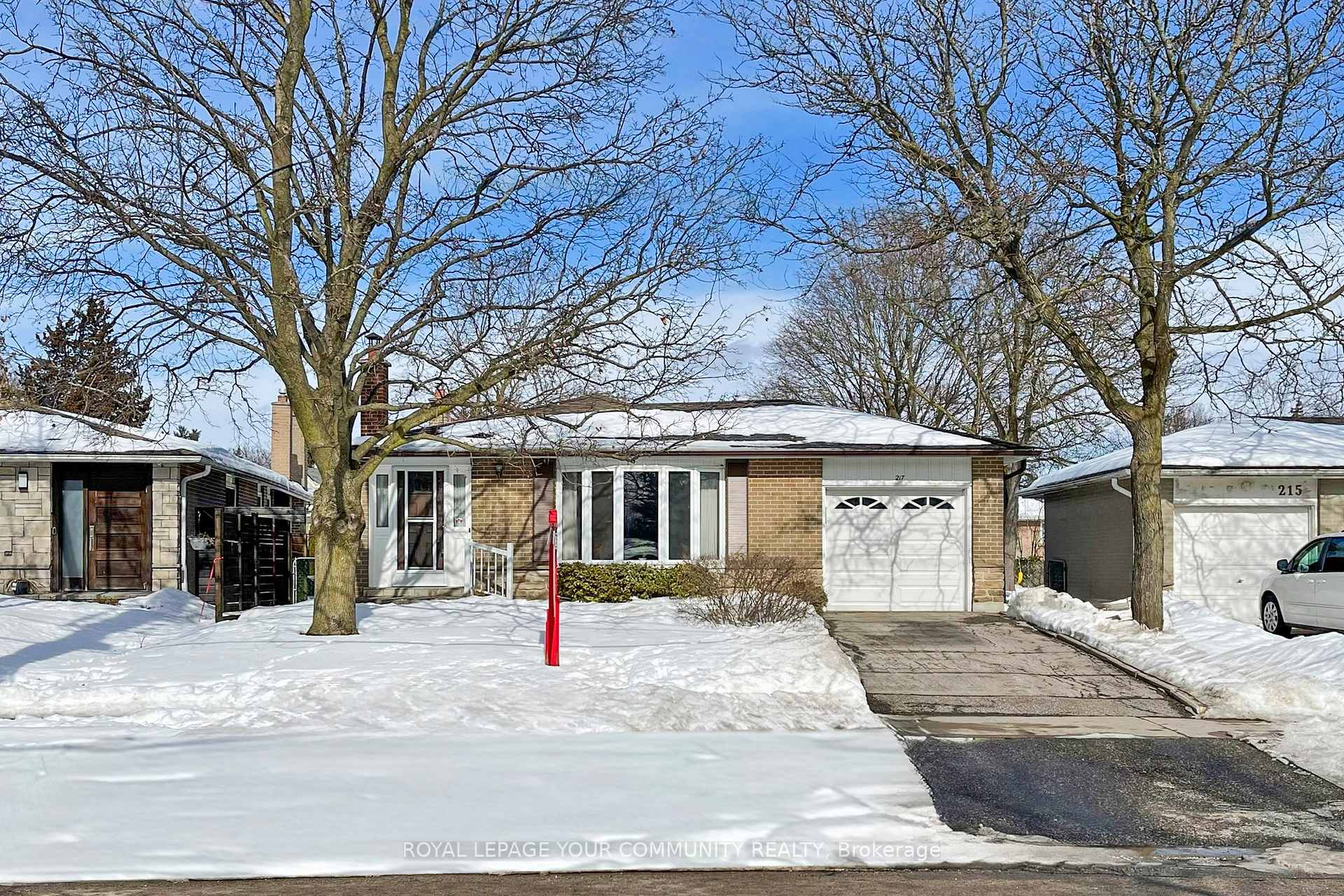 Photo 1 of 217 Bay Thorn Drive, Markham, Royal Orchard — HOMEH