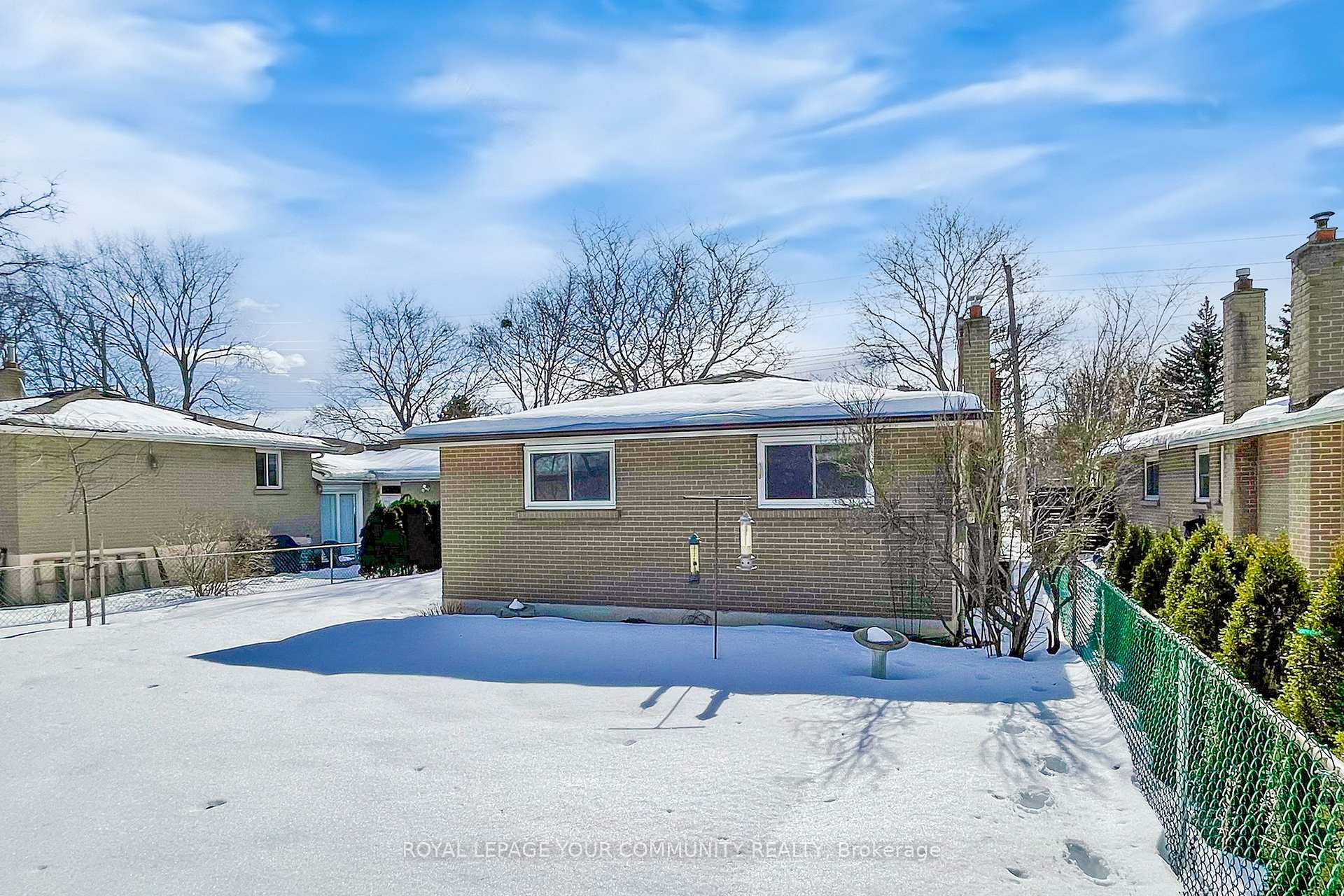 Photo 36 of 217 Bay Thorn Drive, Markham, Royal Orchard — HOMEH