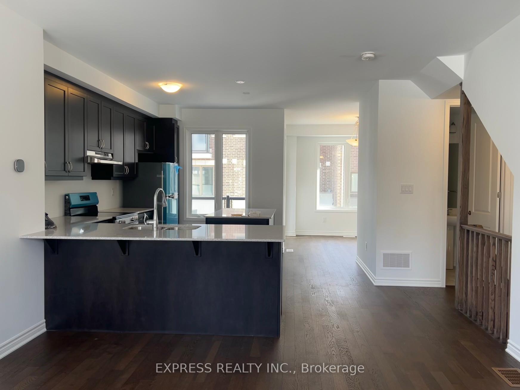 Photo 3 of 293 Stony Hill Boulevard, Markham, Rural Markham — HOMEH