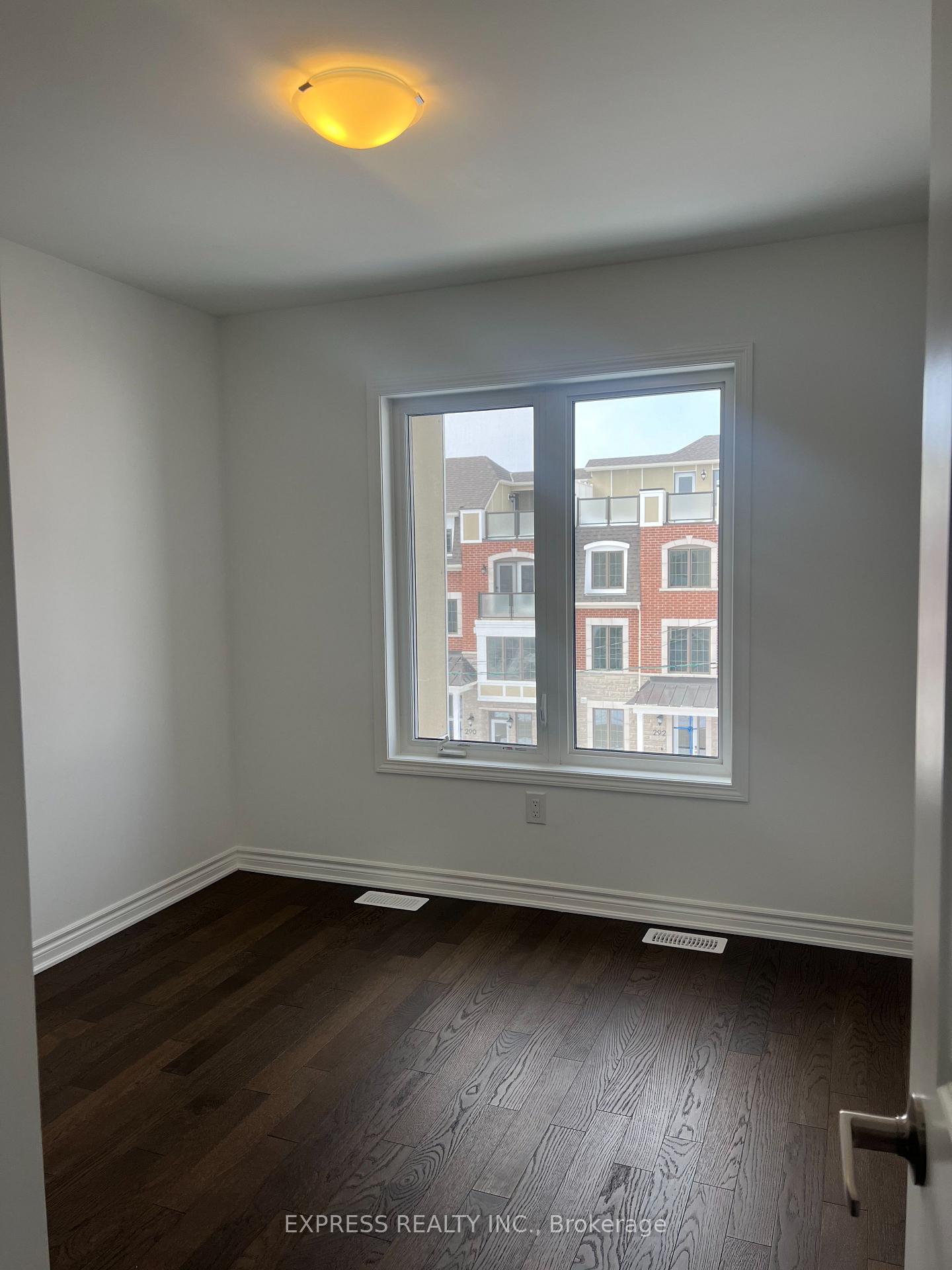 Photo 11 of 293 Stony Hill Boulevard, Markham, Rural Markham — HOMEH