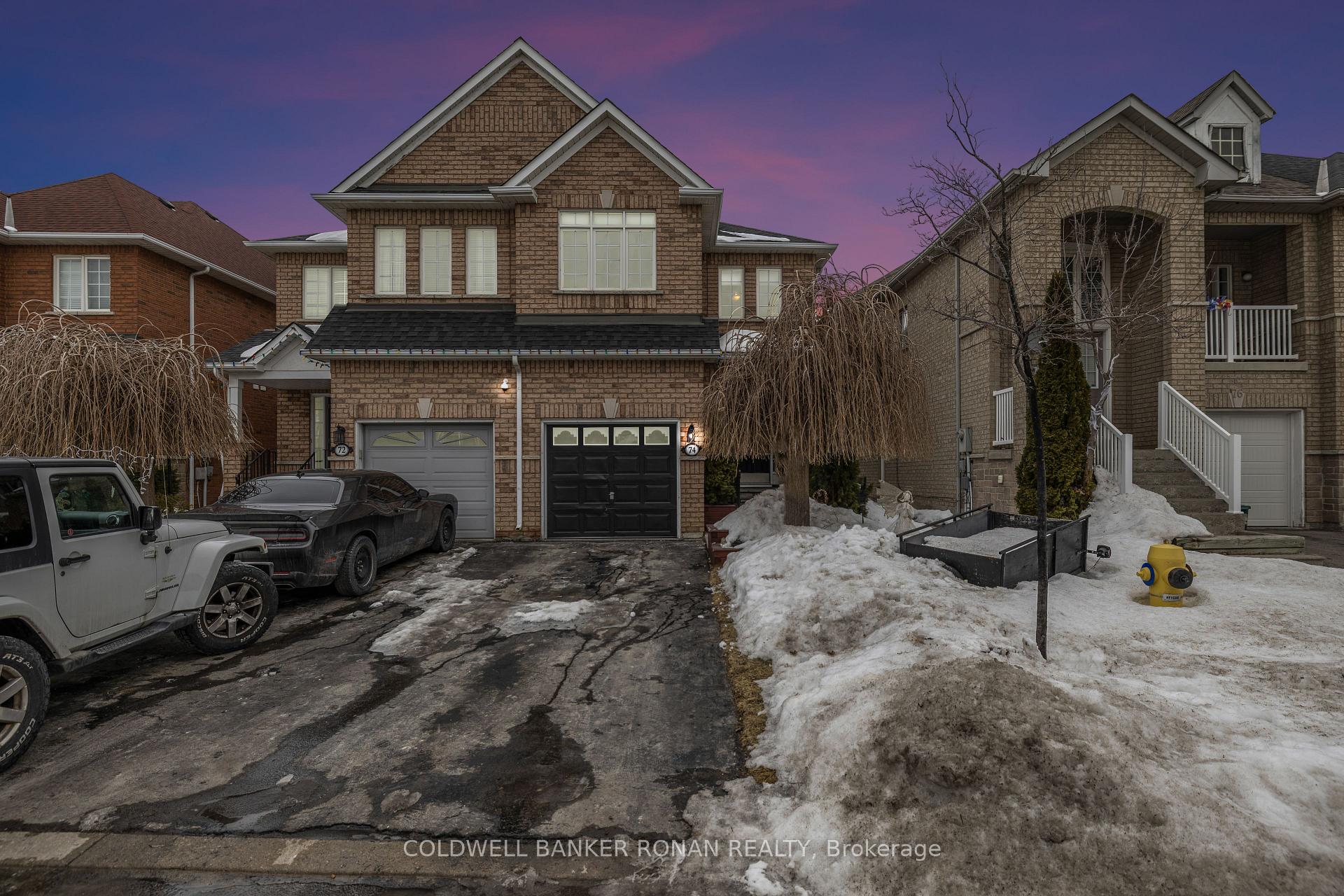 Photo 1 of 74 Gianmarco Way, Vaughan, Maple — HOMEH
