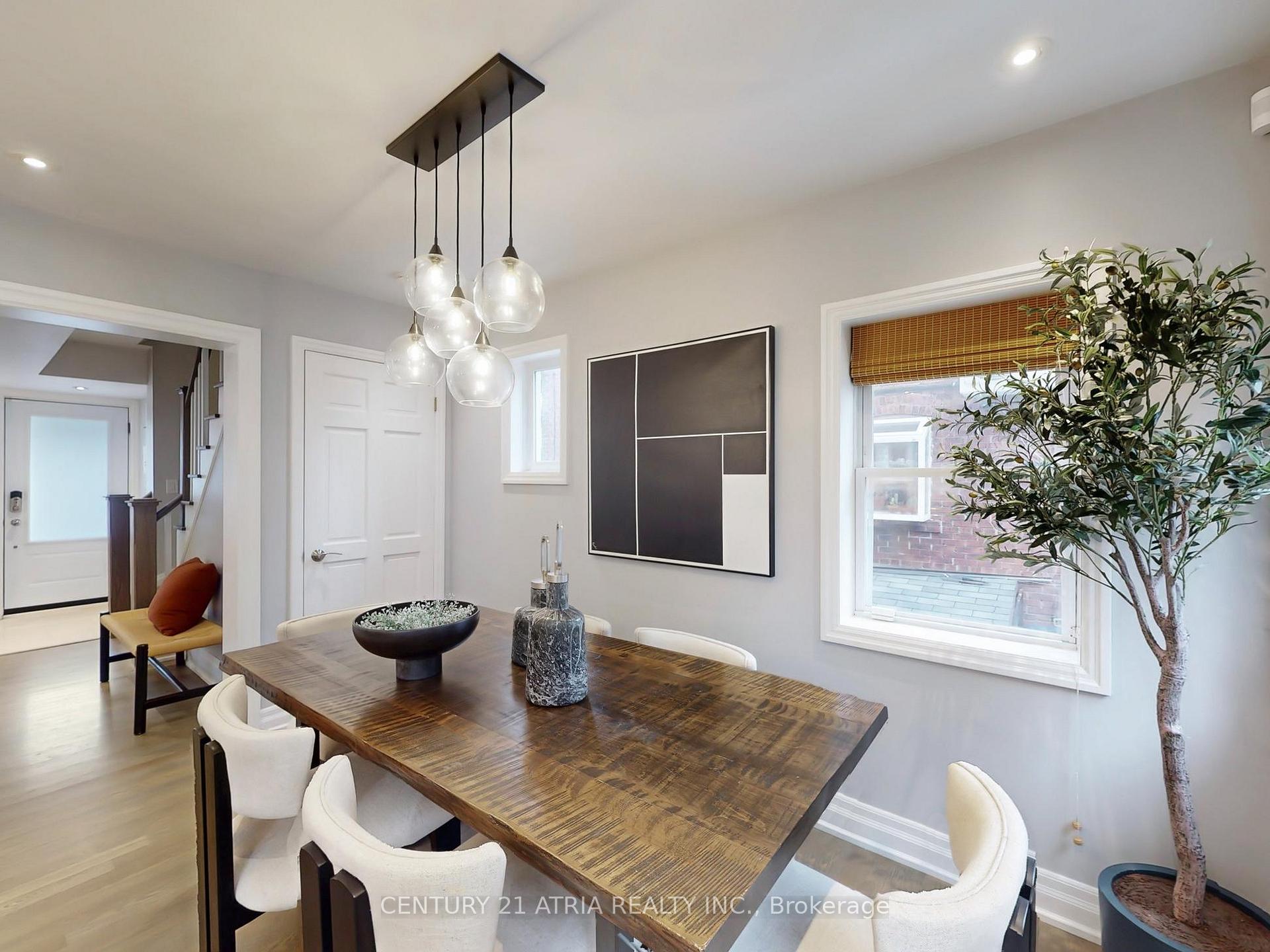 Photo 10 of 207 Fairlawn Avenue, Toronto, Lawrence Park North — HOMEH