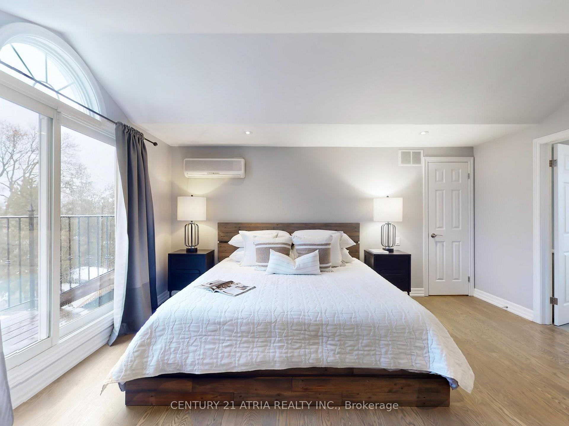 Photo 12 of 207 Fairlawn Avenue, Toronto, Lawrence Park North — HOMEH