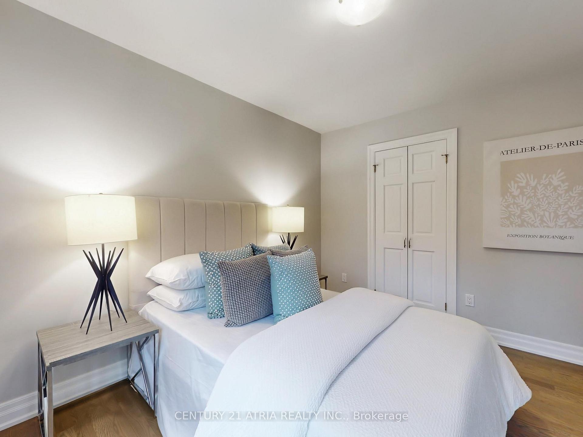 Photo 22 of 207 Fairlawn Avenue, Toronto, Lawrence Park North — HOMEH