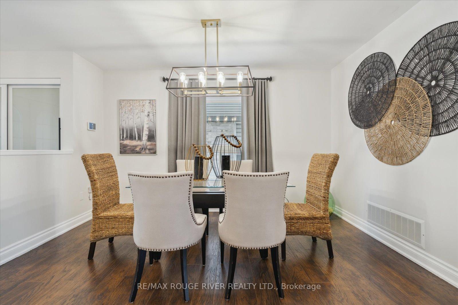 Photo 5 of 83 Allworth Crescent, Clarington, Bowmanville — HOMEH