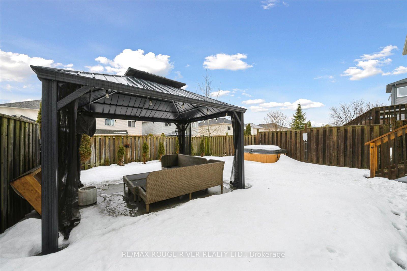 Photo 42 of 83 Allworth Crescent, Clarington, Bowmanville — HOMEH