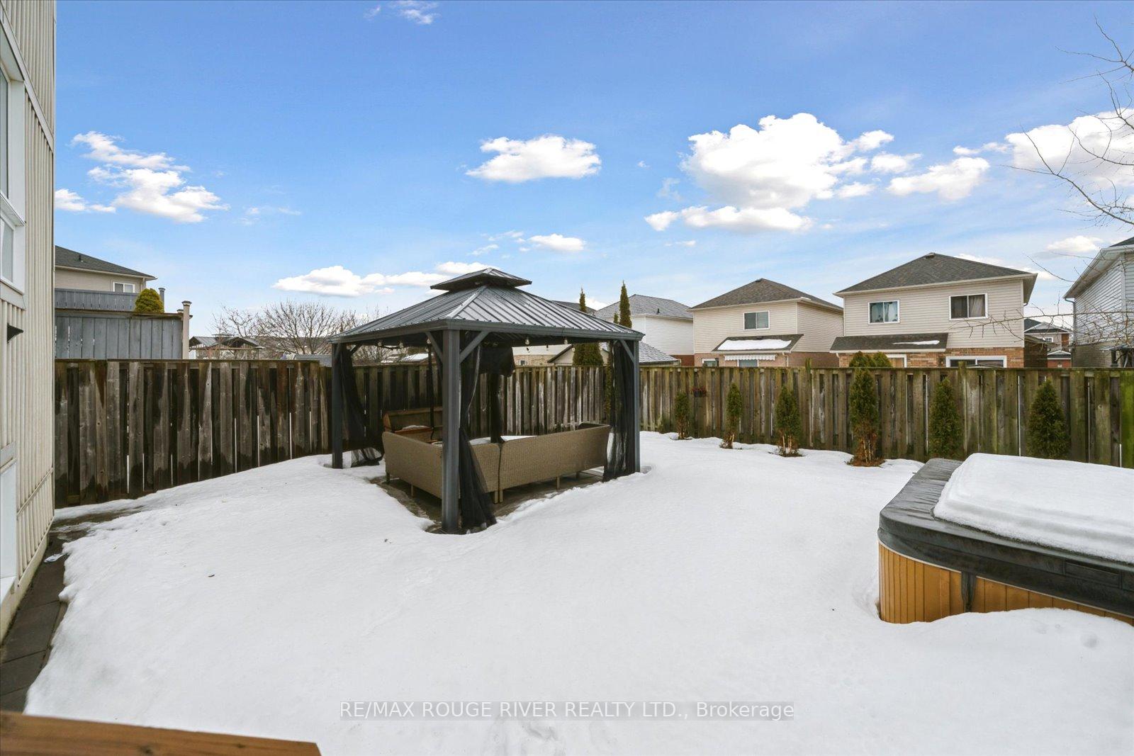 Photo 43 of 83 Allworth Crescent, Clarington, Bowmanville — HOMEH