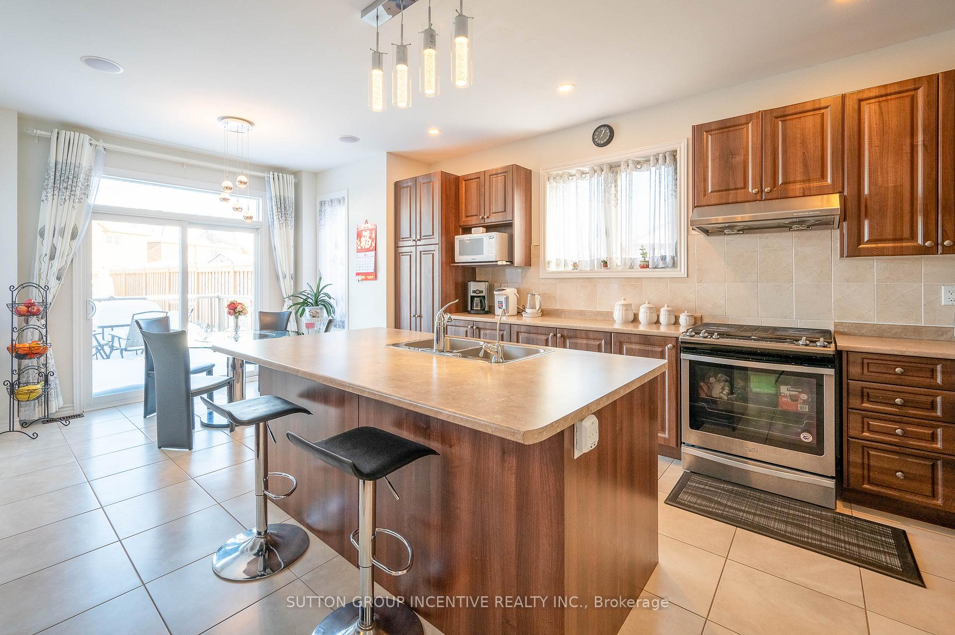 Photo 12 of 56 Oliver'S Mill Road, Springwater, Minesing — HOMEH