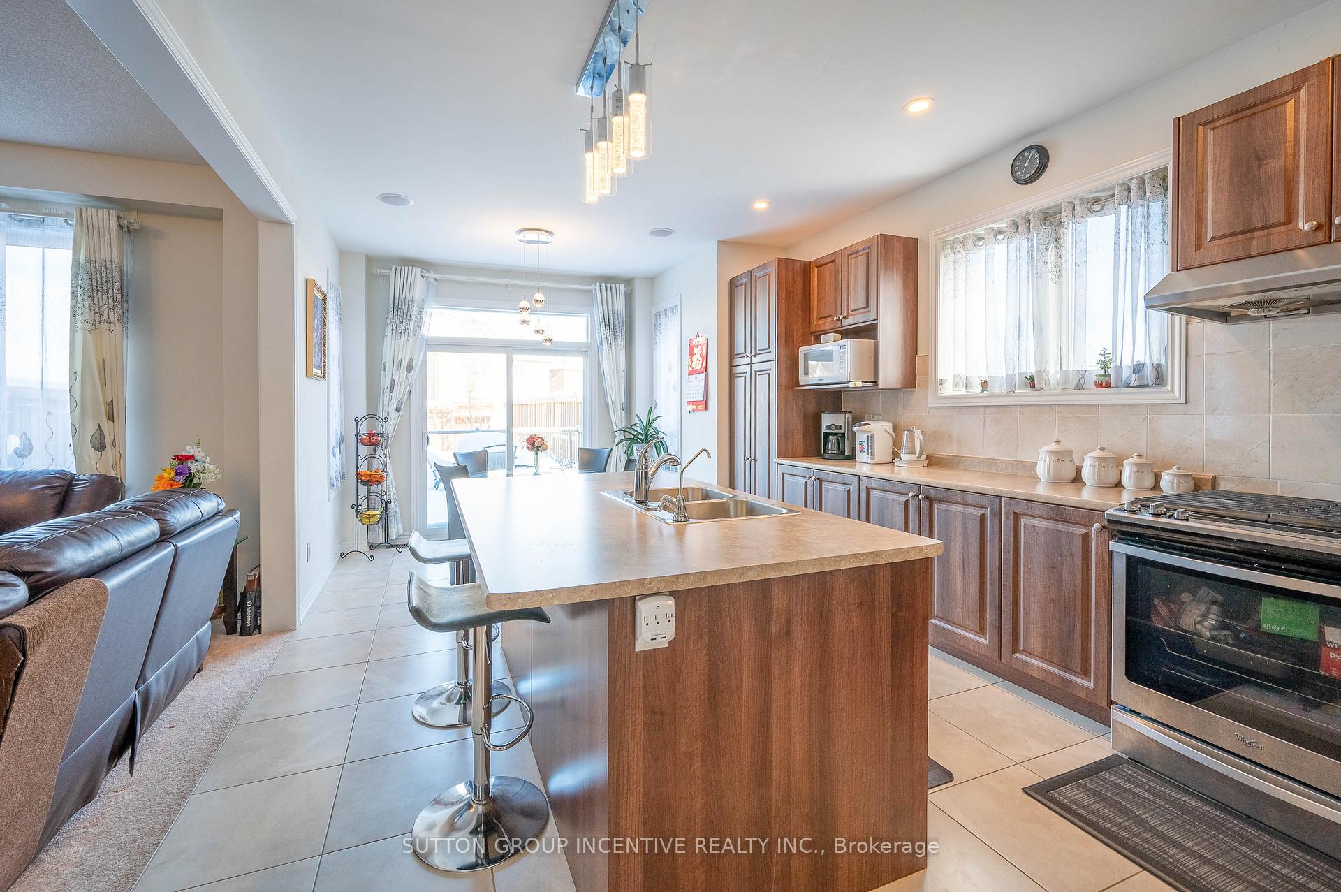 Photo 14 of 56 Oliver'S Mill Road, Springwater, Minesing — HOMEH