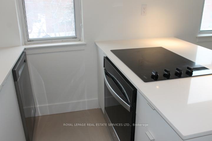 Photo 6 of Unit 206, 1001 O'Connor Drive, Toronto, O'Connor-Parkview — HOMEH