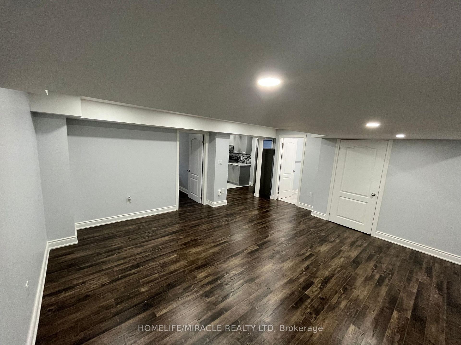 Photo 24 of 9438 Credit View Road, Brampton, Brampton West — HOMEH