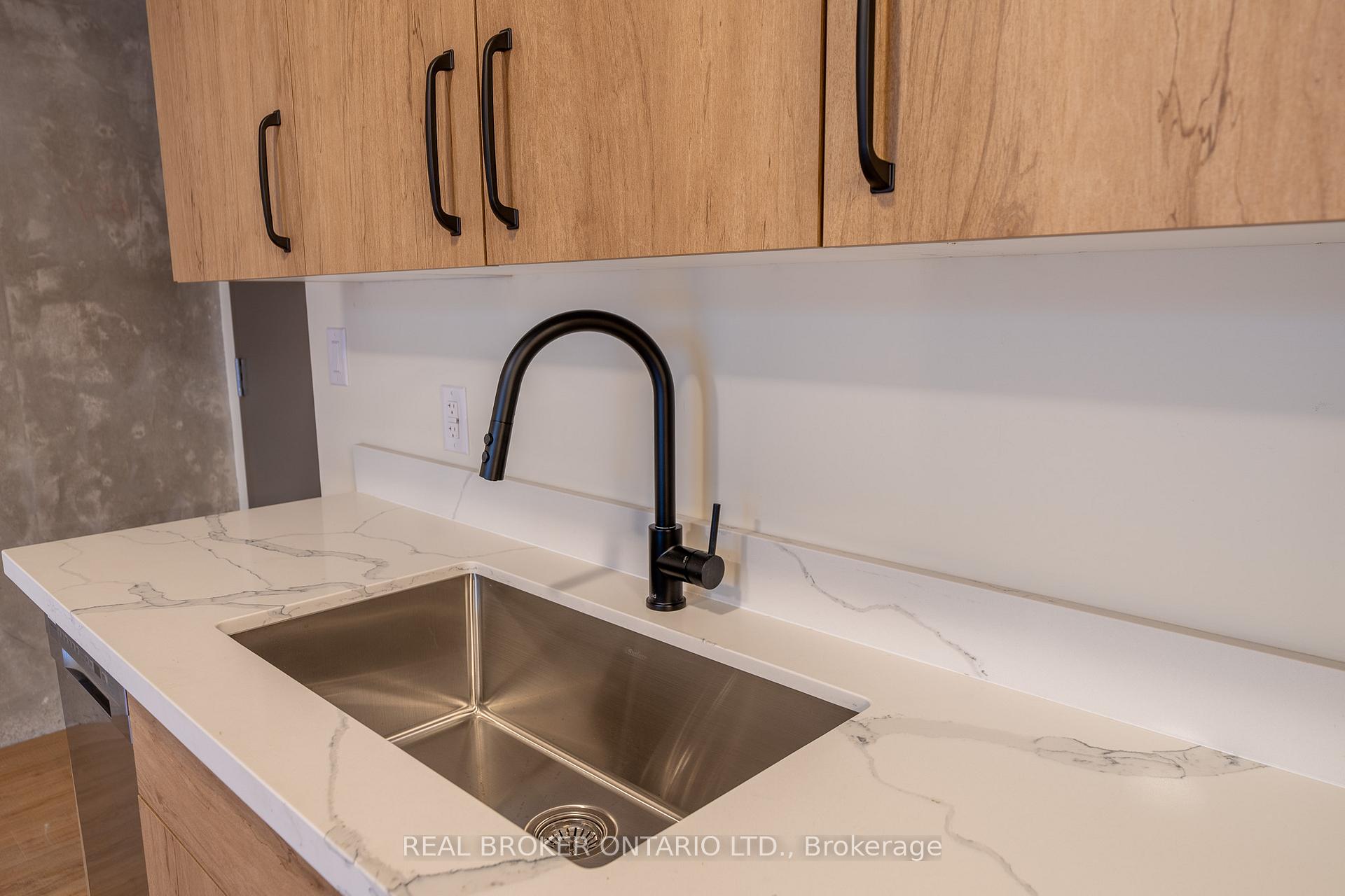 Photo 2 of Unit 204, 11 Robert Street, Hamilton, Beasley — HOMEH