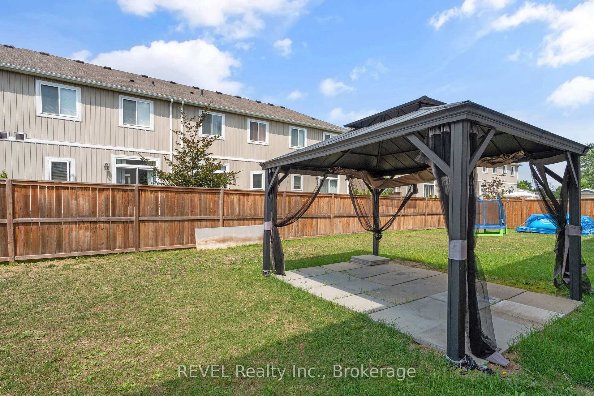 Photo 60 of 21 Marshall Lane, St. Catharines, Oakdale — HOMEH