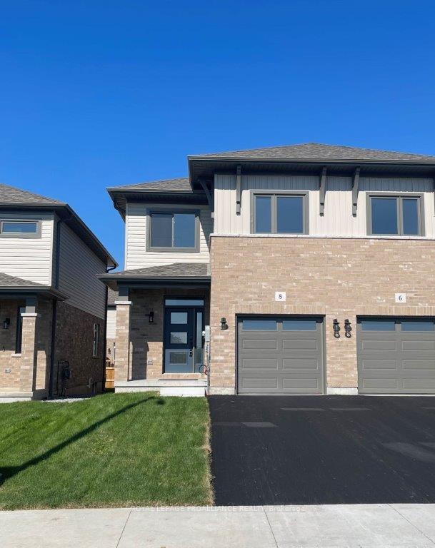 Front of 8 Otonabee Street