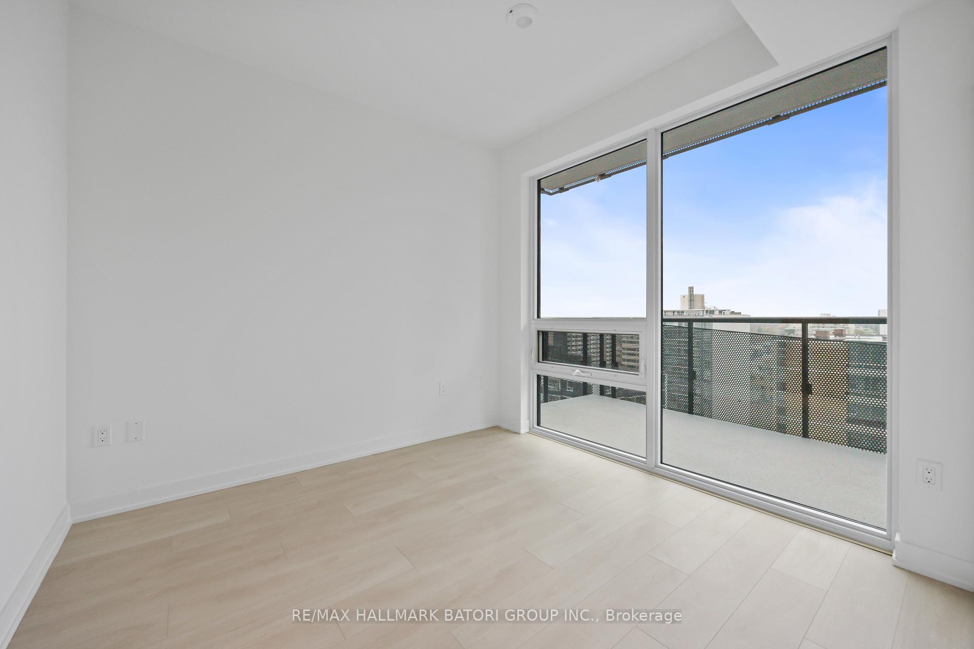 Photo 9 of Unit 1313, 127 Broadway Avenue, Toronto, Yonge-Eglinton — HOMEH