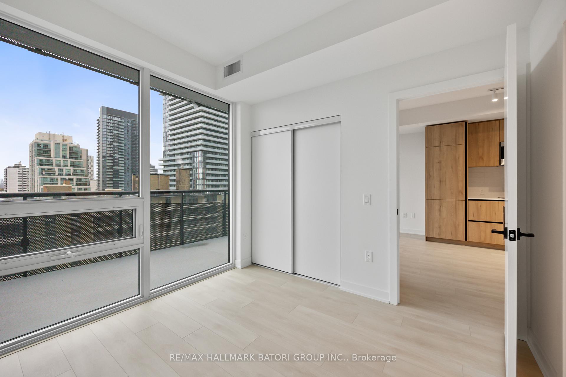 Photo 10 of Unit 1313, 127 Broadway Avenue, Toronto, Yonge-Eglinton — HOMEH