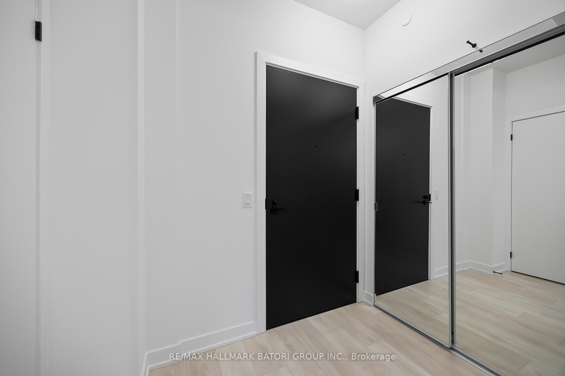 Photo 19 of Unit 1313, 127 Broadway Avenue, Toronto, Yonge-Eglinton — HOMEH