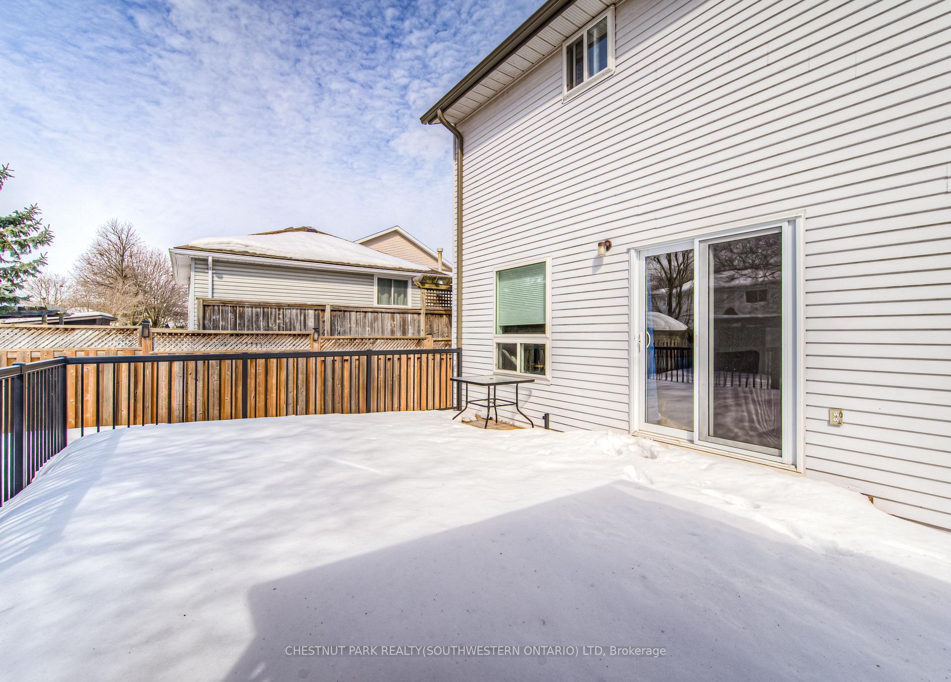 Photo 85 of 243 Dartmoor Crescent, Waterloo — HOMEH