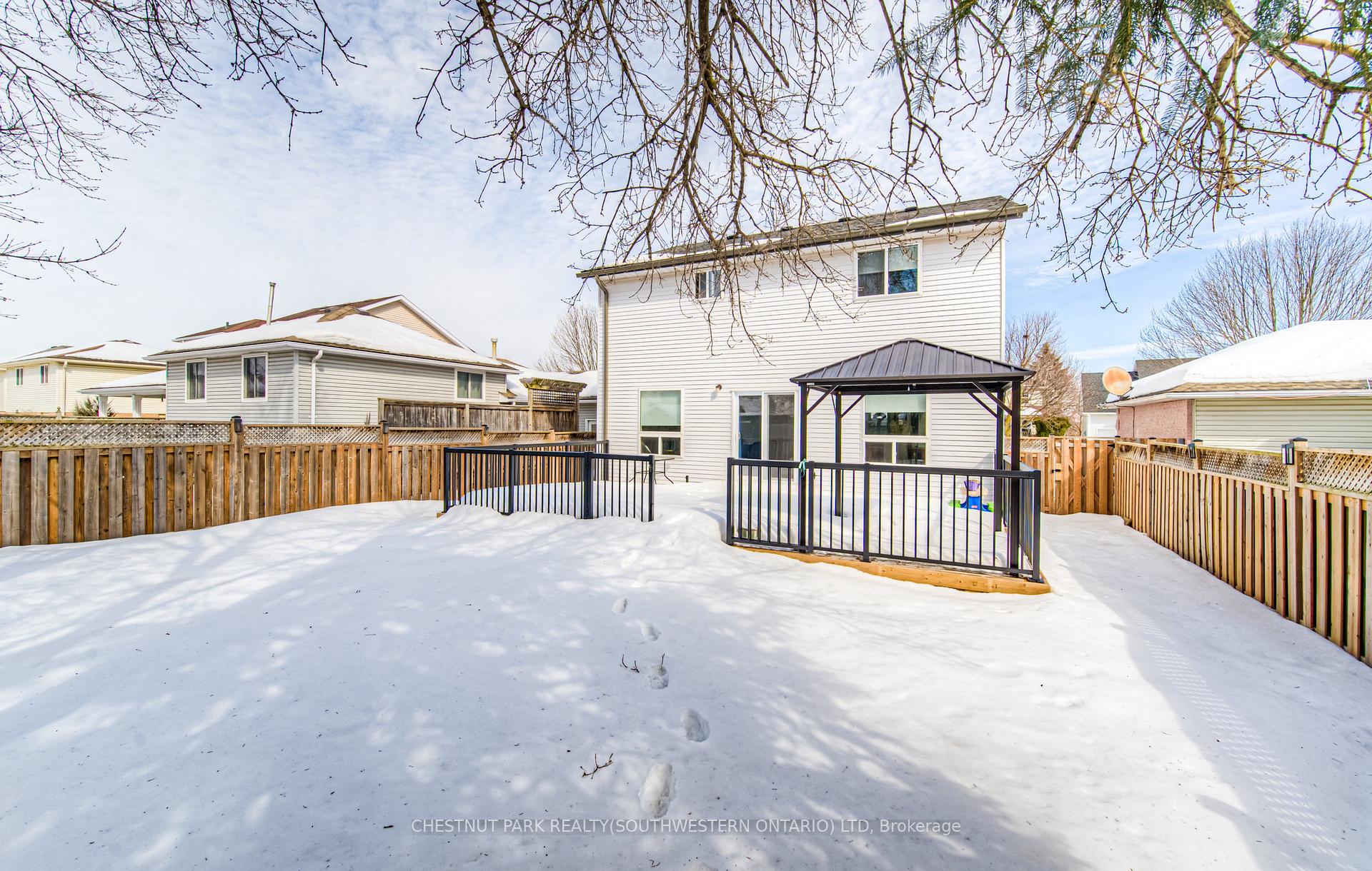 Photo 87 of 243 Dartmoor Crescent, Waterloo — HOMEH