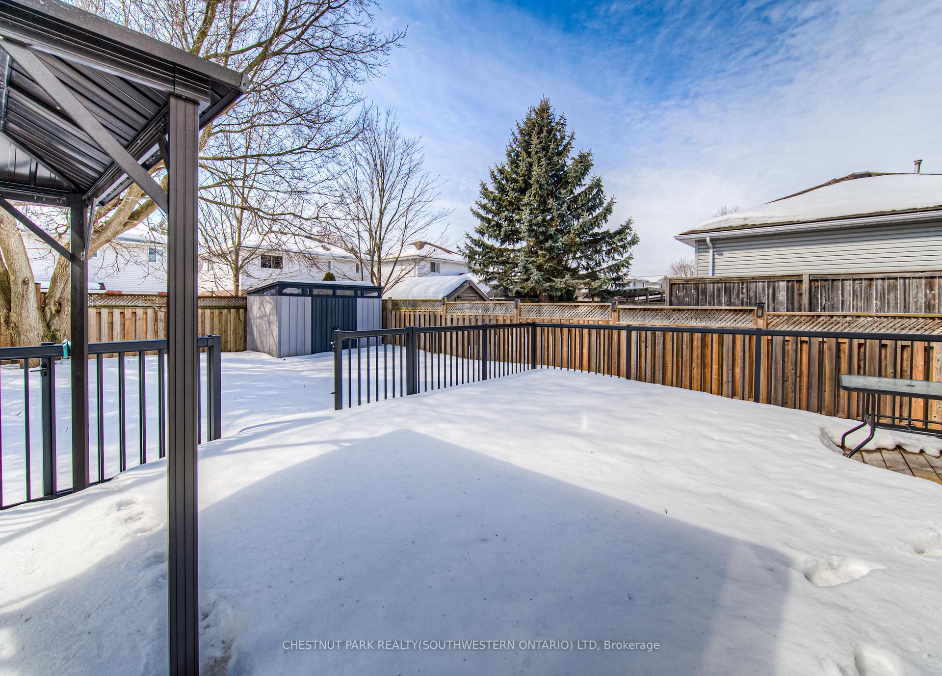 Photo 94 of 243 Dartmoor Crescent, Waterloo — HOMEH