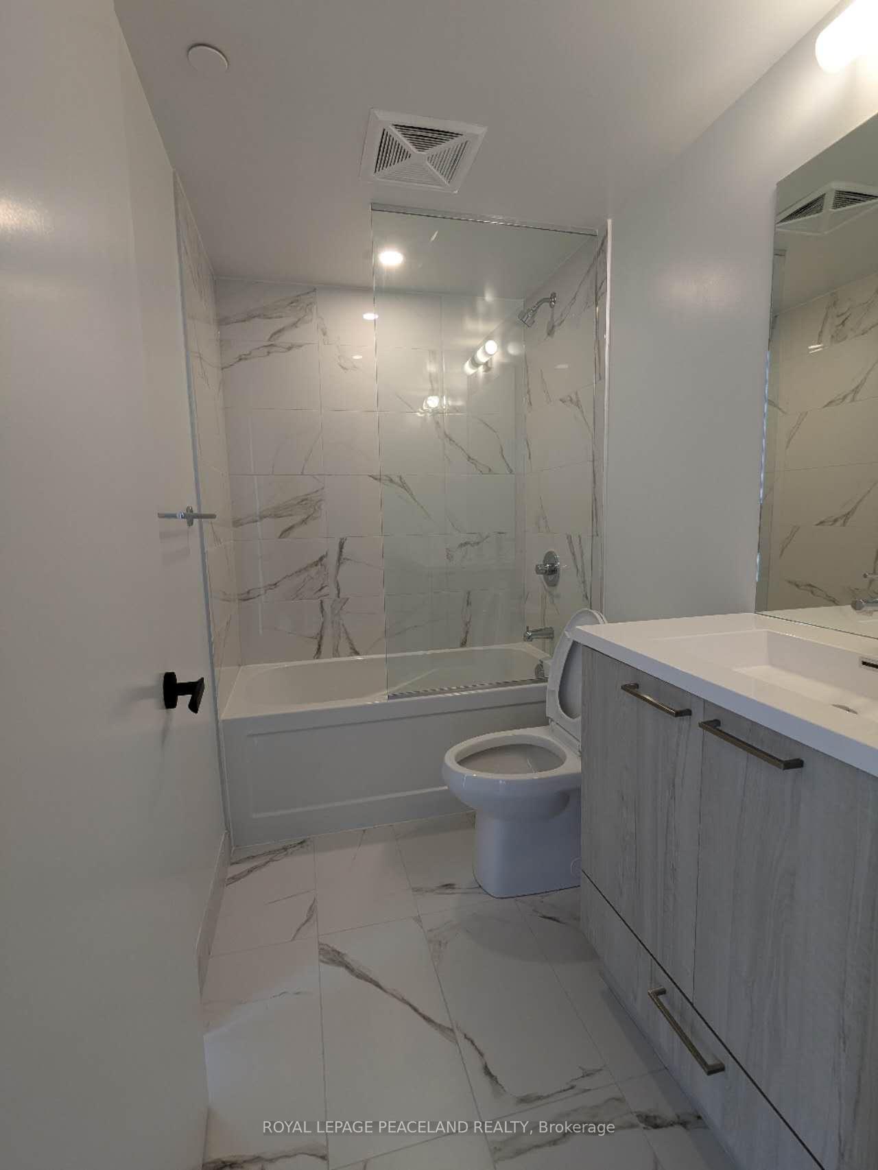 Photo 11 of Unit 2706, 195 Commerce Street, Vaughan, Vaughan Corporate Centre — HOMEH