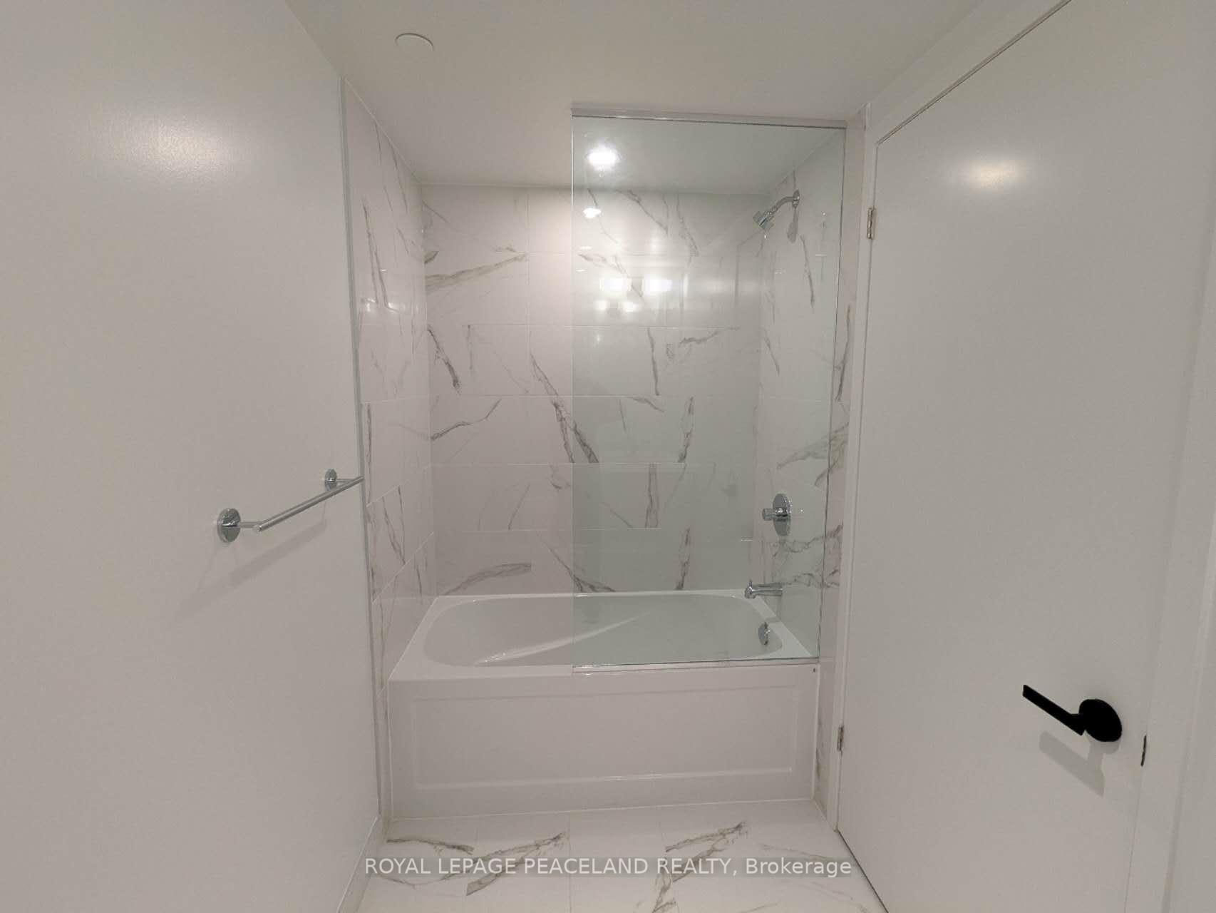 Photo 13 of Unit 2706, 195 Commerce Street, Vaughan, Vaughan Corporate Centre — HOMEH
