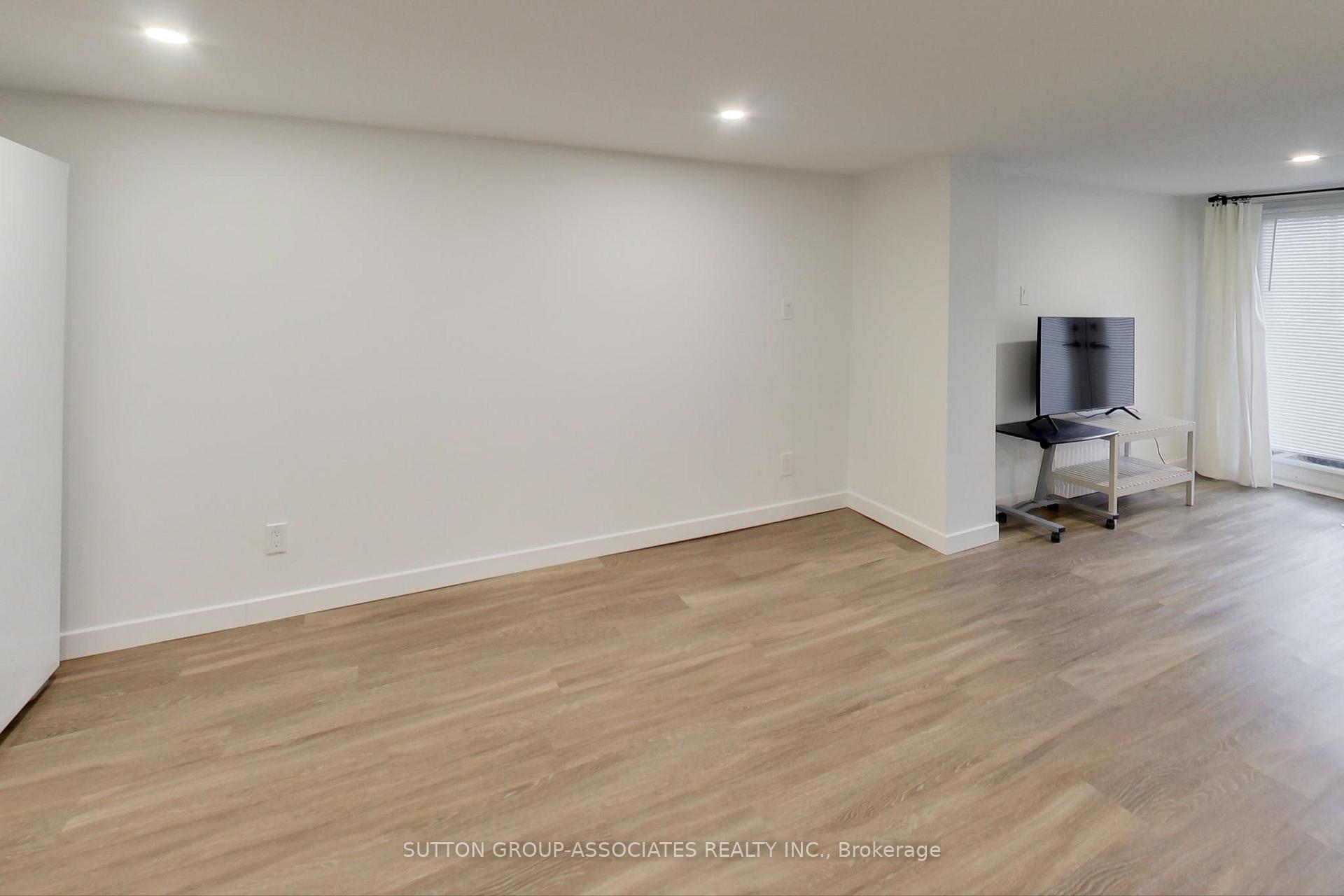 Photo 39 of 504 Glenholme Avenue, Toronto, Oakwood Village — HOMEH
