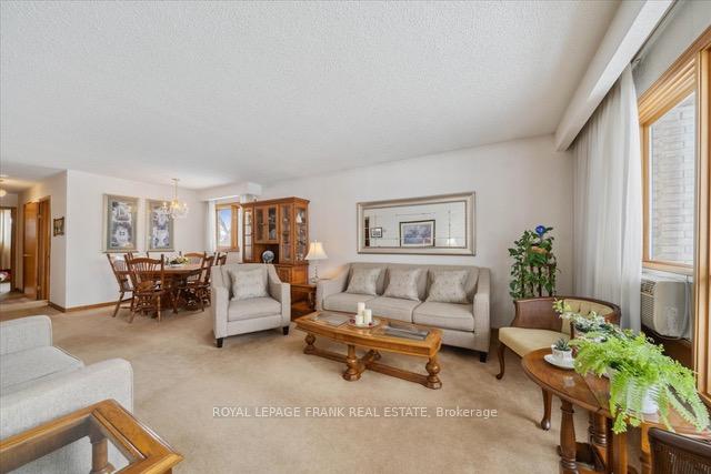 Photo 7 of 28 Third Avenue N, Uxbridge — HOMEH