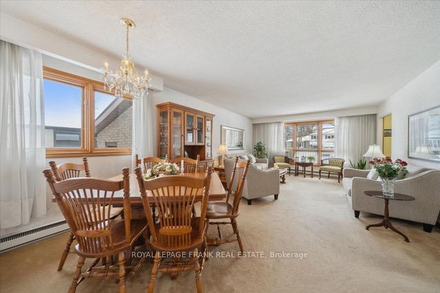 Photo 12 of 28 Third Avenue N, Uxbridge — HOMEH