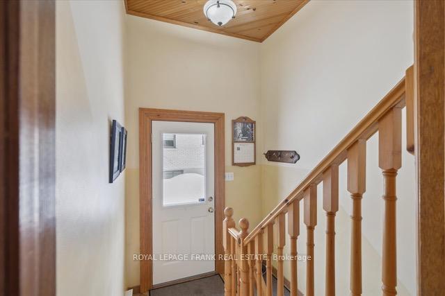 Photo 17 of 28 Third Avenue N, Uxbridge — HOMEH