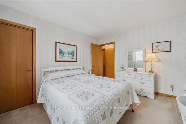 Photo 19 of 28 Third Avenue N, Uxbridge — HOMEH