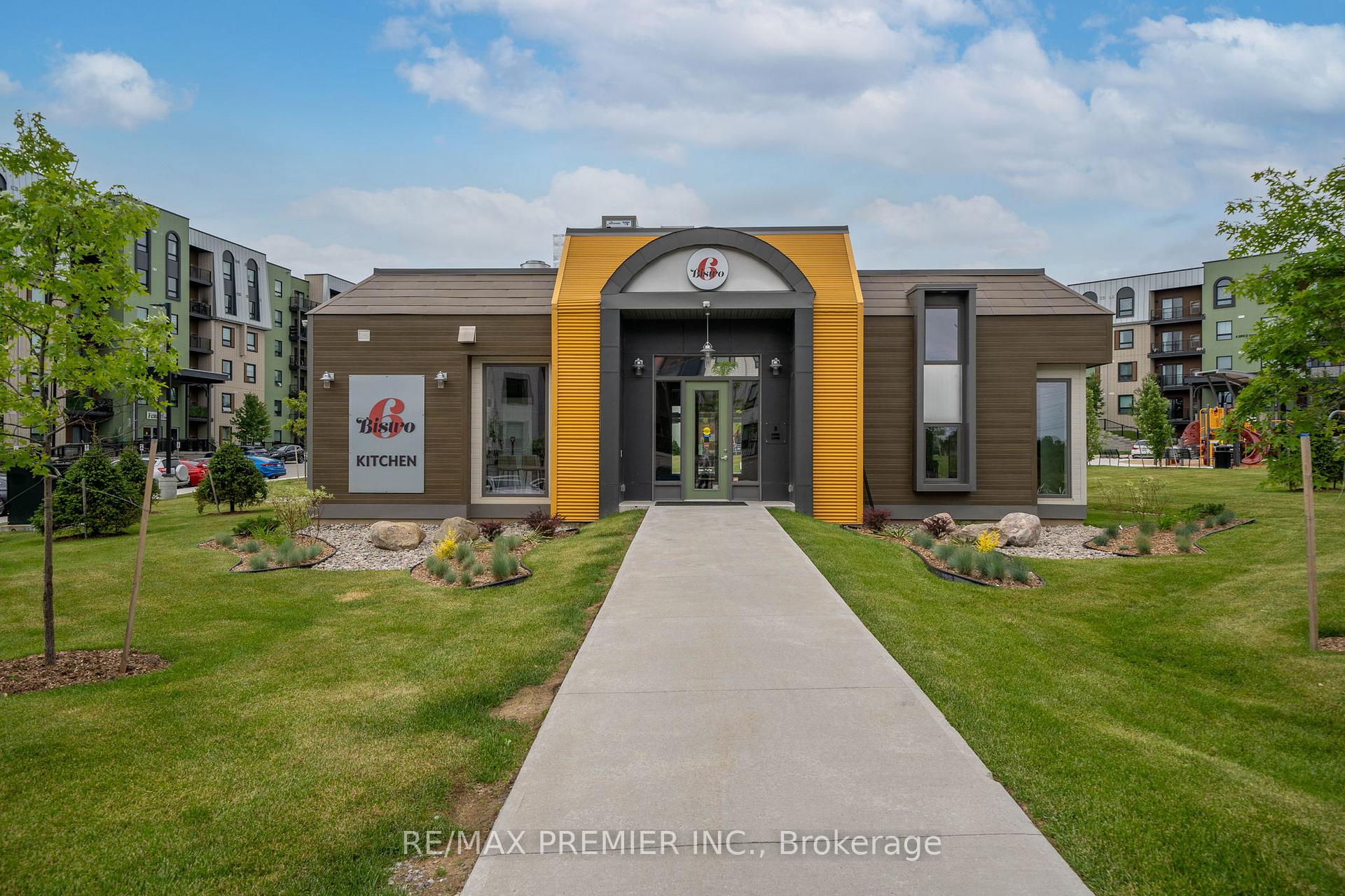 Photo 55 of Unit 103, 5 Chef Lane, Barrie, Rural Barrie Southwest — HOMEH