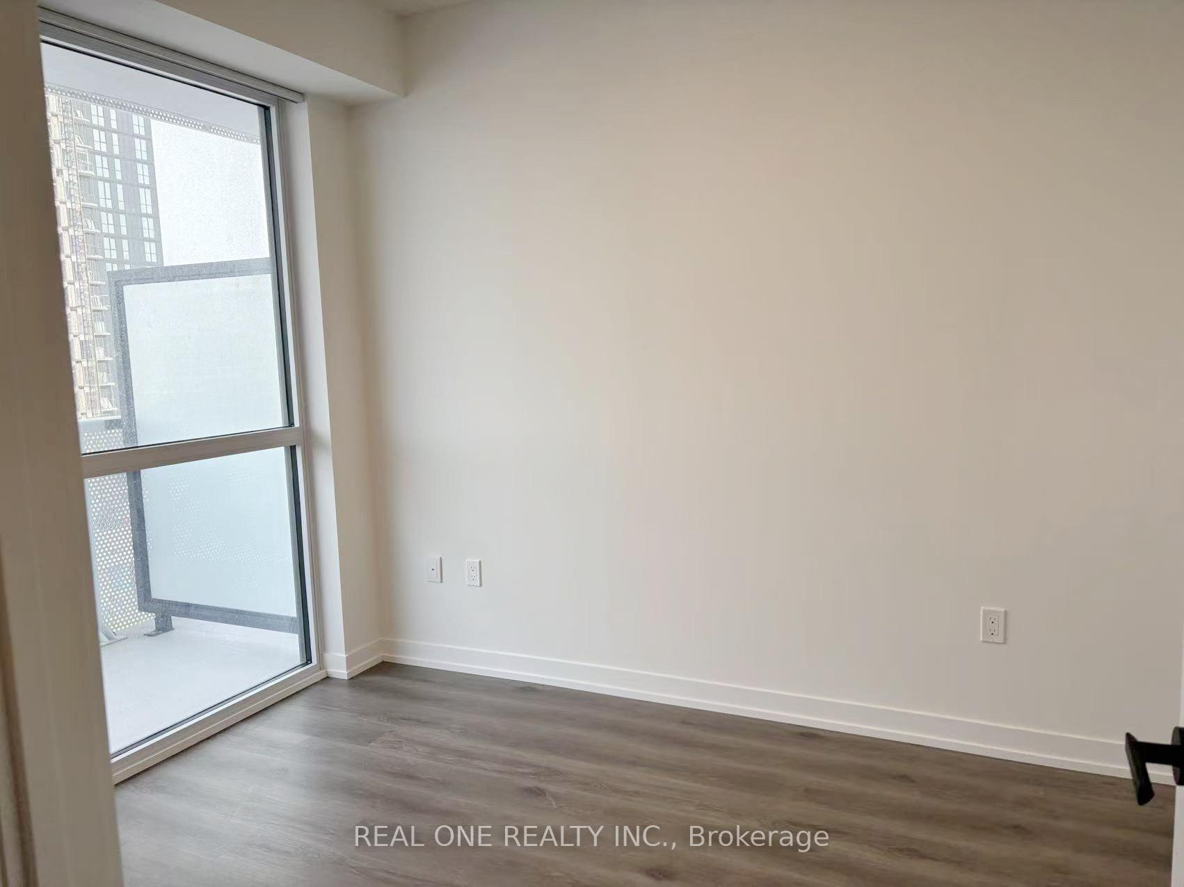 Photo 11 of Unit 901, 225 Commerce Street, Vaughan, Vaughan Corporate Centre — HOMEH
