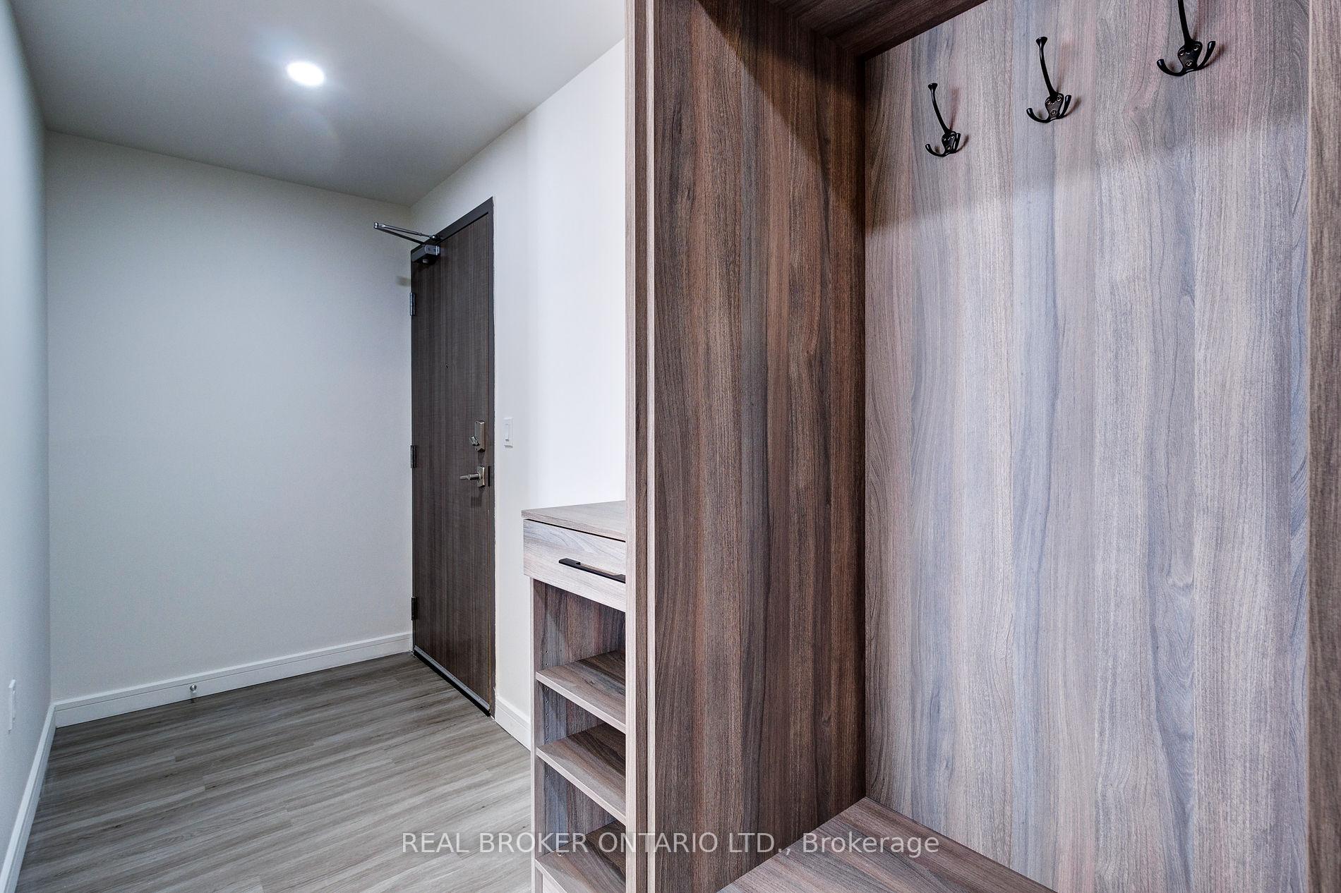 Photo 1 of Unit 2501, 49 Walnut Street S, Hamilton, Corktown — HOMEH