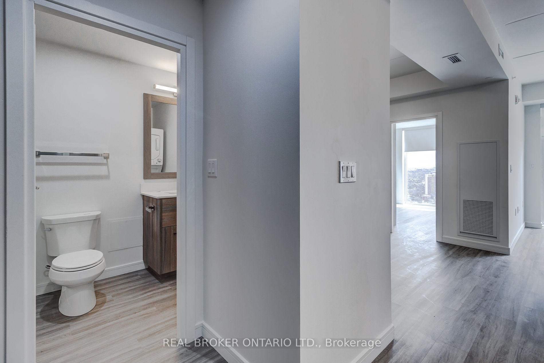 Photo 19 of Unit 2501, 49 Walnut Street S, Hamilton, Corktown — HOMEH