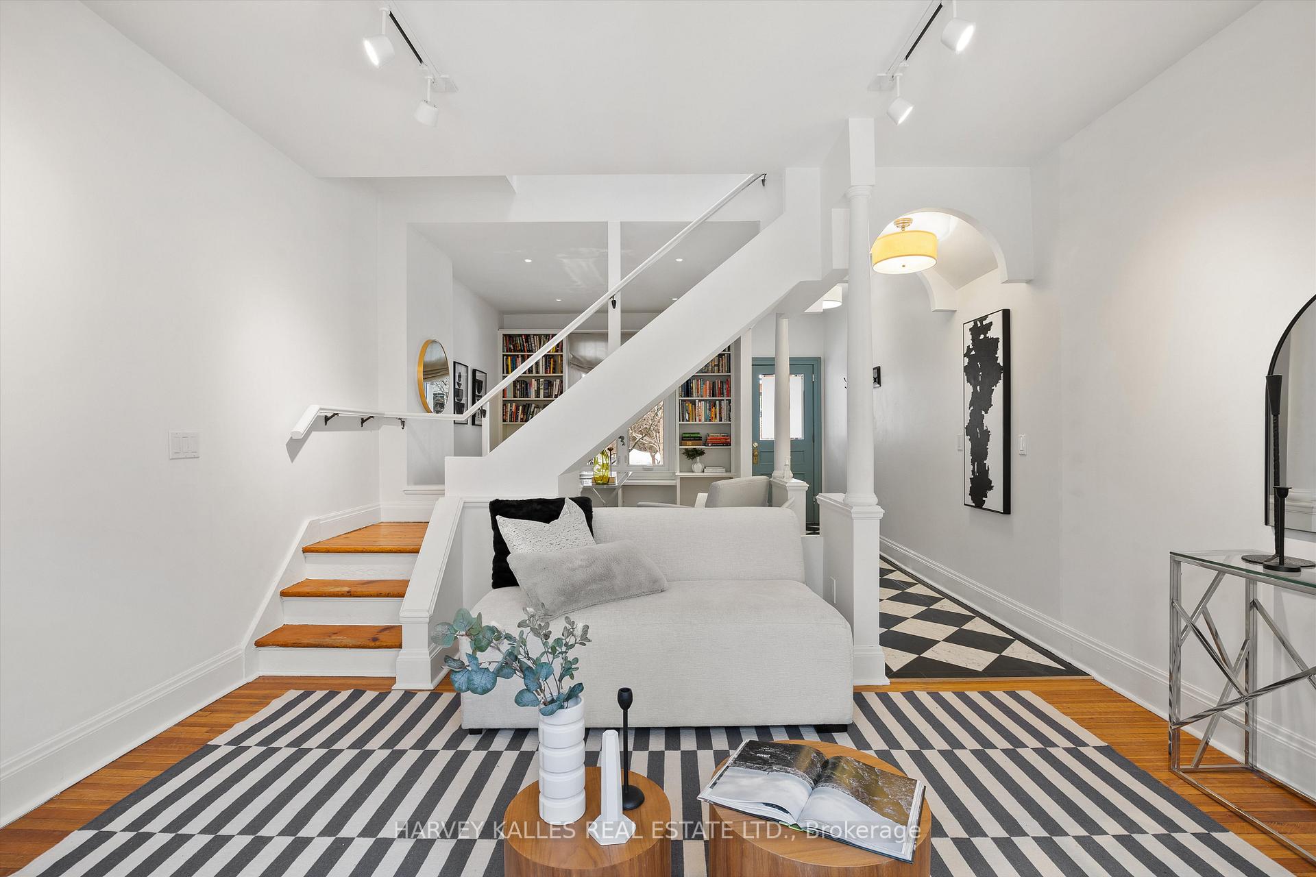Photo 10 of 317 Bain Avenue, Toronto, Blake-Jones — HOMEH