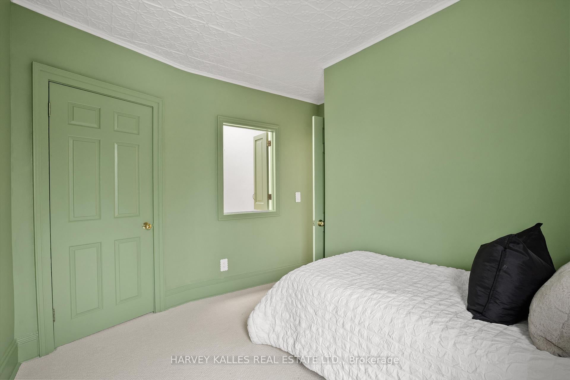 Photo 23 of 317 Bain Avenue, Toronto, Blake-Jones — HOMEH