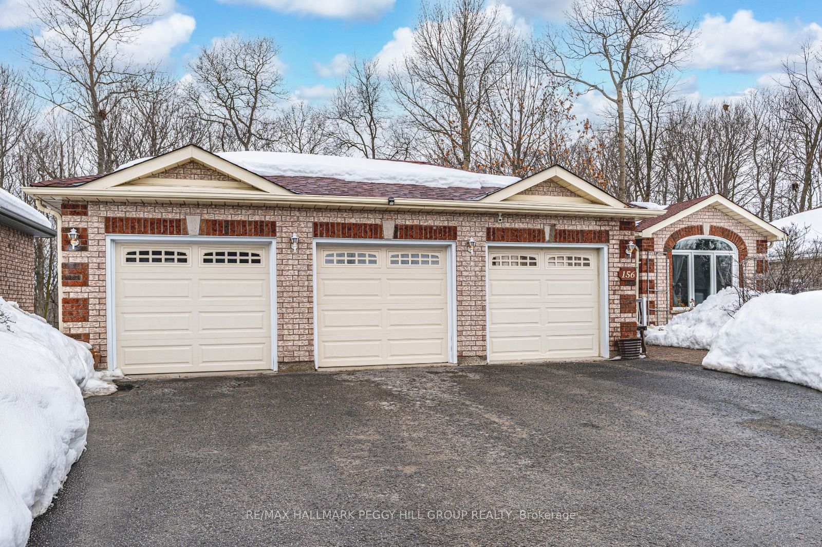 Photo 1 of 156 Mapleton Avenue, Barrie, Holly — HOMEH
