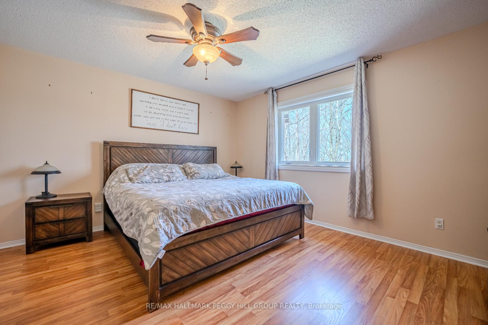 Photo 7 of 156 Mapleton Avenue, Barrie, Holly — HOMEH