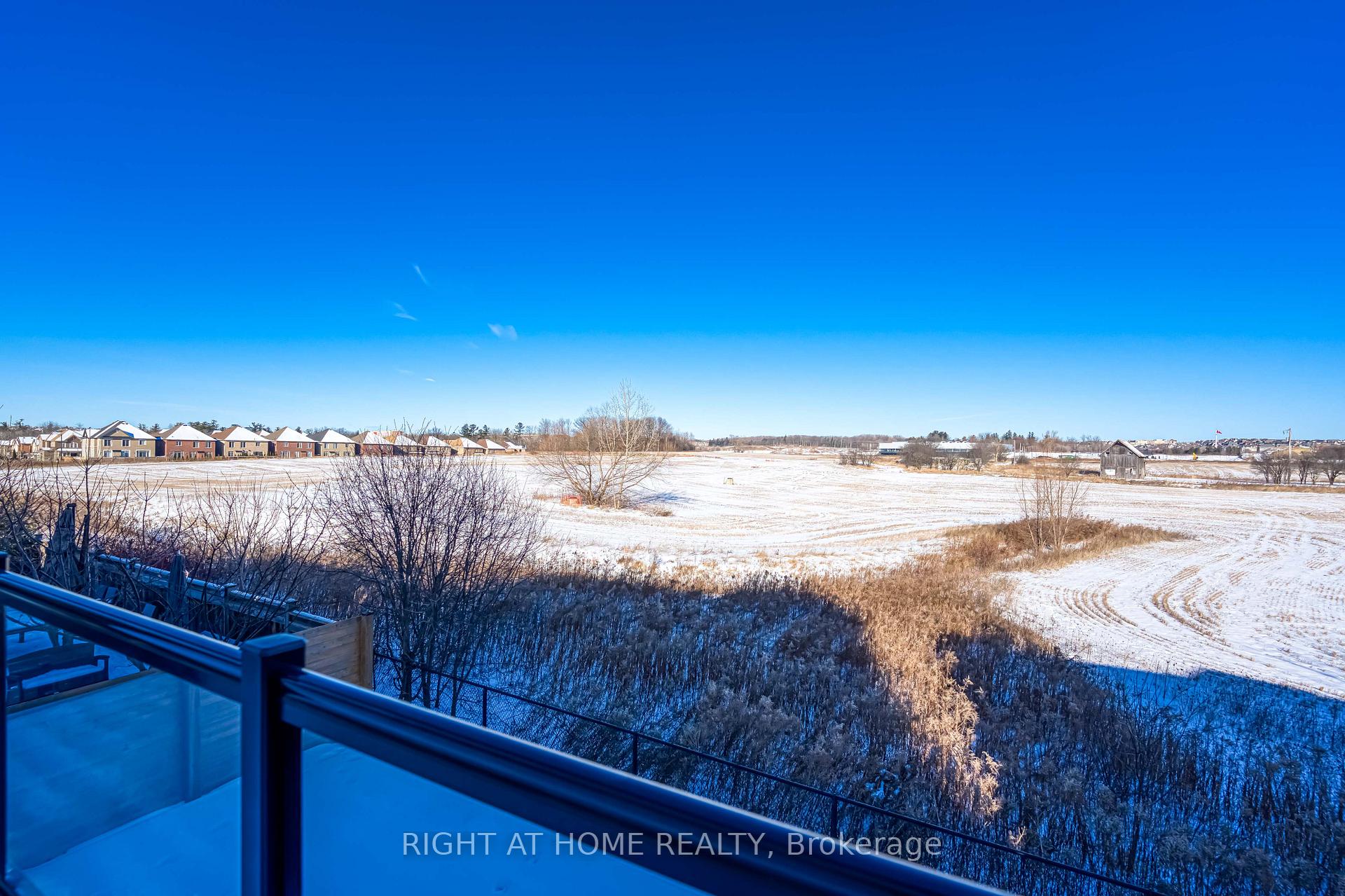 Photo 36 of 165 Wallenberg Drive, Vaughan, Maple — HOMEH