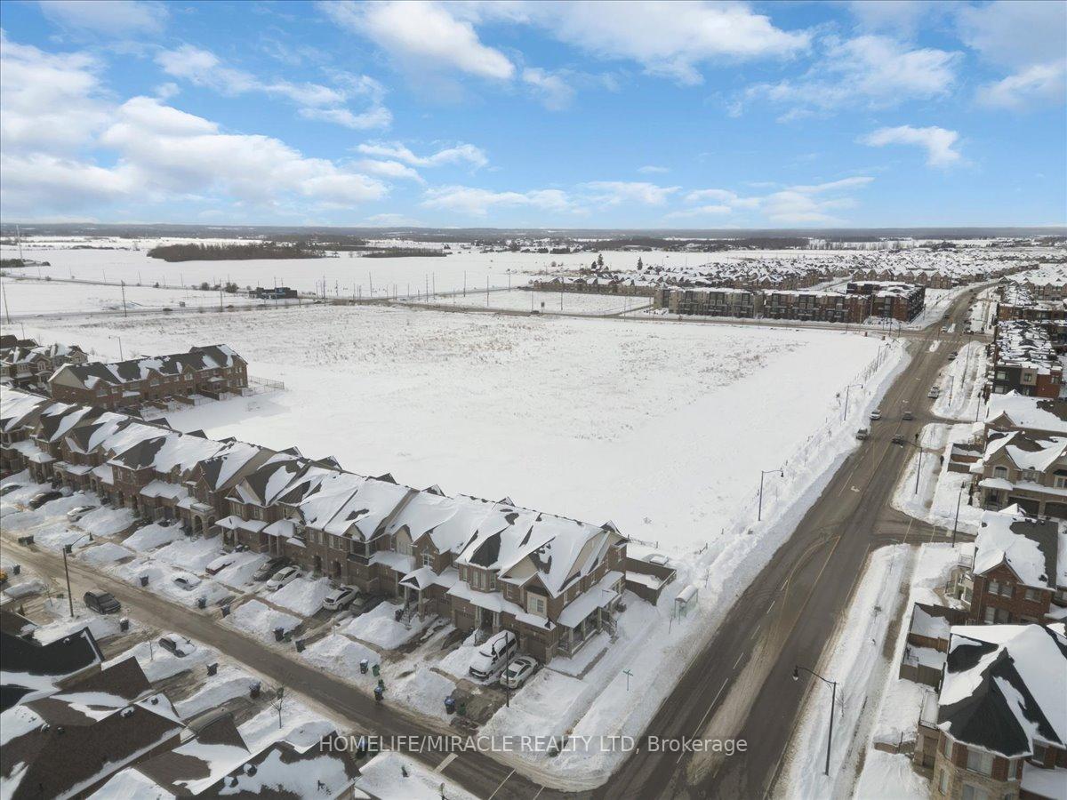 Photo 83 of 4 Hogan Manor Drive, Brampton, Northwest Brampton — HOMEH